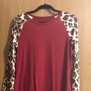 Leopard print top